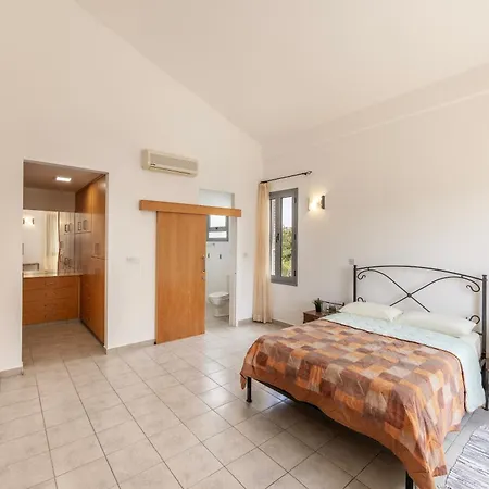 别墅 Sophia Latchi