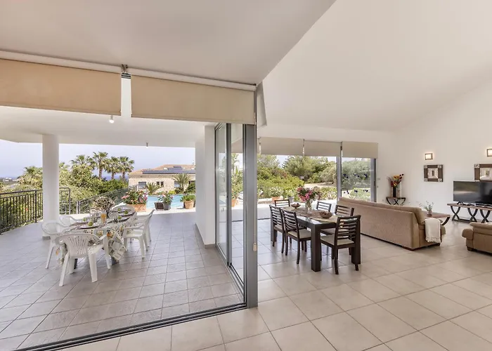 Sophia Latchi Villa Polis